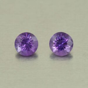 Amethyst round pair 5.0mm 0.84cts N am152
