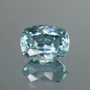 Aquamarine cushion 12.4x9.1mm 5.19cts N aq102 crop