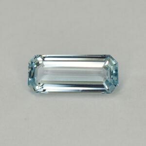 Aquamarine eme cut 11.1x4.7mm 1.45cts N aq216
