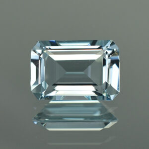 Aquamarine eme cut 14.7x10.0mm 6.96cts N aq117 crop SOLD