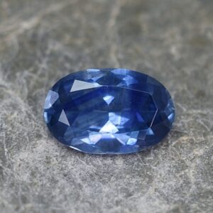 BlueSapphire oval 7.2x4.7mm 0.84cts H sa330