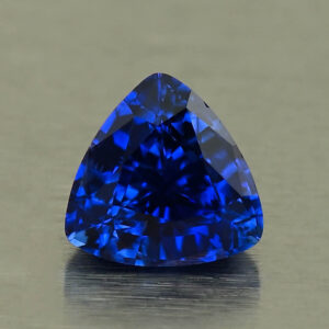 BlueSapphire trill 5.5x5.4x3.5mm 0.74cts H sa1111