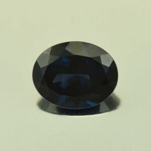 BlueSpinel oval 10.0x8.1mm 2.69cts N sp787