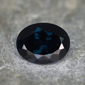 BlueSpinel oval 9.0x7.0mm 2.01cts sp273