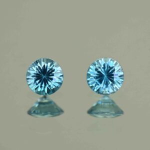 BlueZircon round pair 4.5mm 0.96cts H zn7559