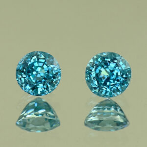 BlueZircon round pair 5.7x5.7x4.3mm 5.9x5.8x4.0mm 2.67cts H zn8092