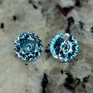 BlueZircon round pair 6.4mm 2.49cts zn2401