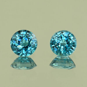 BlueZircon round pair 6.5x6.5x3.8mm 6.5x6.3x4.0mm 3.03cts H zn8093