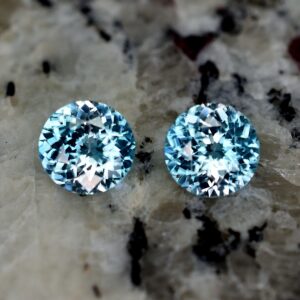 BlueZircon round pair 7.3mm 3.59cts zn2407