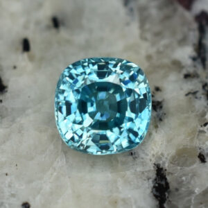 BlueZircon sq cush 8.2mm 4.02cts H zn2365 crop SOLD
