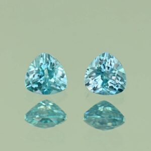 BlueZircon trill pair 4.0mm 0.77cts H zn4785