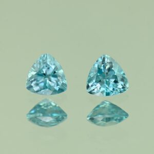BlueZircon trill pair 4.5mm 0.97cts H zn4791