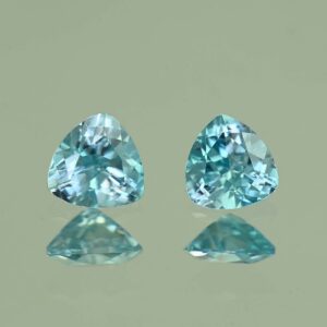 BlueZircon trill pair 5.0mm 1.20cts H zn4802