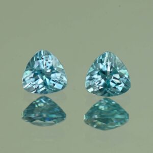 BlueZircon trill pair 5.0mm 1.48cts H zn4811