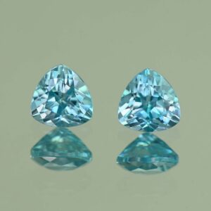 BlueZircon trill pair 5.0mm 1.50cts H zn4812