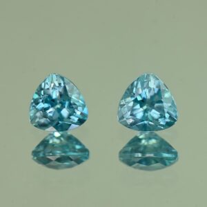 BlueZircon trill pair 5.5mm 2.00cts H zn4825