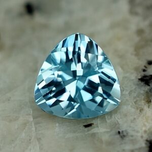 BlueZircon trillion 6.0mm 1.24cts zn2966