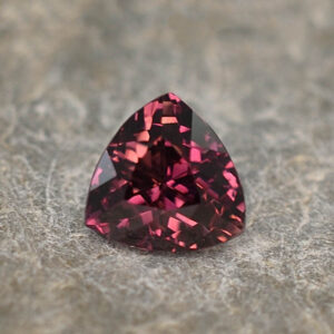 BurgundySapphire trillion 6.3mm 1.30cts H SA423 crop