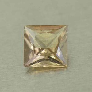 ChampagneSapphire princess 3.9mm 0.30cts N sa730