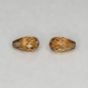 ChampagneZircon briolette pair 7.0x4.0mm 2.80cts N zn2843