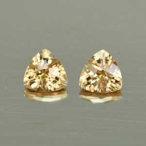 ChampagneZircon ch trill pair 5.5mm 1.76cts N zn3443