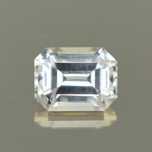 ChampagneZircon eme cut 6.6x5.1mm 1.55cts N zn4537