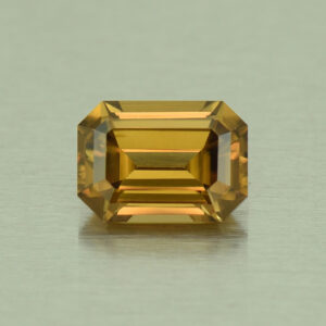 ChampagneZircon eme cut 7.0x5.1mm 1.49cts N zn5310