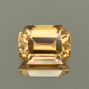 ChampagneZircon eme cut 8.0x6.0mm 2.62cts N zn4552 SOLD