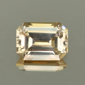 ChampagneZircon eme cut 8.3x6.1mm 2.78cts N zn4553 SOLD