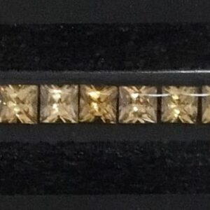 ChampagneZircon line princess 4.0mm 20.37cts N zn3281 scaled 1