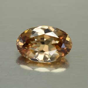 ChampagneZircon oval 14.3x9.5mm 8.45cts zn572