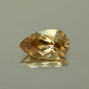 ChampagneZircon pear 10.0x6.0mm 2.20cts N zn4614