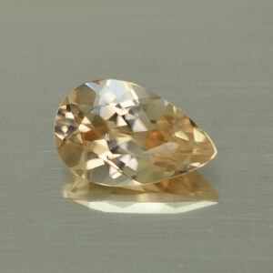 ChampagneZircon pear 10.0x6.4mm 2.59cts N zn4626