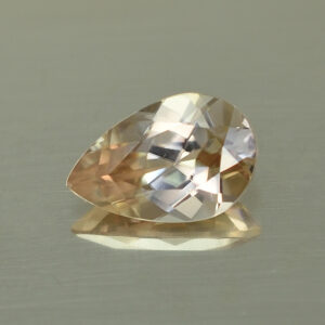 ChampagneZircon pear 10.0x6.5mm 2.42cts N zn4621