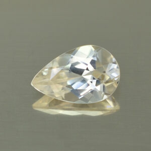 ChampagneZircon pear 10.1x6.4mm 2.39cts N zn4620