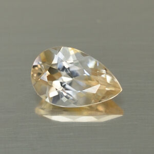 ChampagneZircon pear 8.5x5.5mm 1.58cts N zn4592
