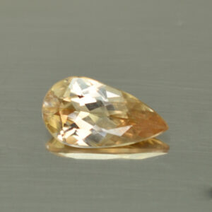 ChampagneZircon pear 9.9x5.4mm 1.50cts N zn4609 SOLD