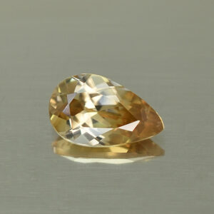 ChampagneZircon pear 9.9x6.0mm 2.12cts N zn4615