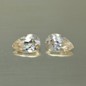 ChampagneZircon pear pair 10.0x6.5mm 5.00cts N zn4629