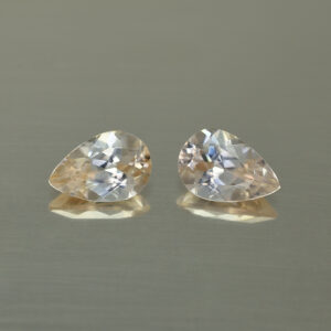 ChampagneZircon pear pair 9.0x6.0mm 3.77cts N zn4606