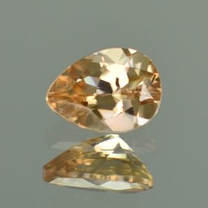 Champagne Zircon