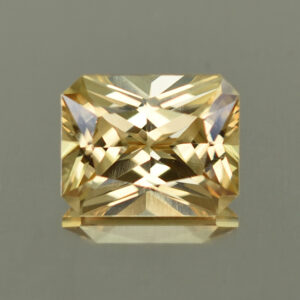 ChampagneZircon rad 10.1x8.0mm 5.04cts H zn4475