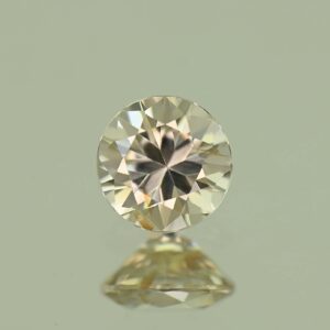 ChampagneZircon round 5.6mm 0.97cts H zn7645