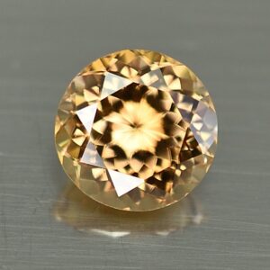 ChampagneZircon round 6.7mm 1.65cts N zn3672