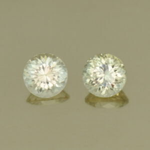 ChampagneZircon round pair 4.5mm 1.14cts N zn3964