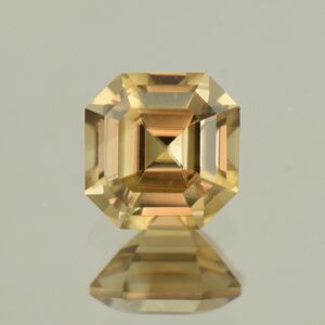 ChampagneZircon sq eme cut 6.0mm 1.47cts N zn5818