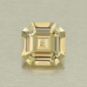 ChampagneZircon sq eme cut 6.0mm 1.52cts N zn5582