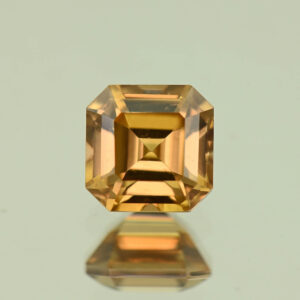 ChampagneZircon sq eme cut 6.0mm 1.78cts N zn7601