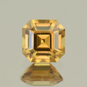 ChampagneZircon sq eme cut 6.5mm 2.08cts N zn5828