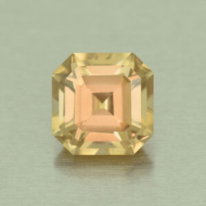 ChampagneZircon sq eme cut 6.5mm 2.13cts N zn5308